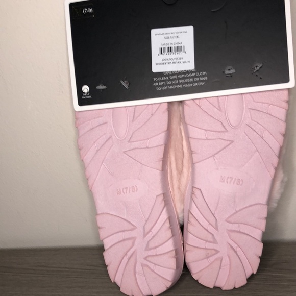 Charles Albert Fluffy Faux Fur Slippers M (7-8) - Picture 3 of 6